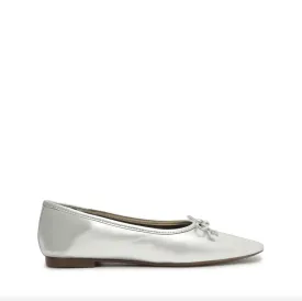 Arissa Flat in Silver