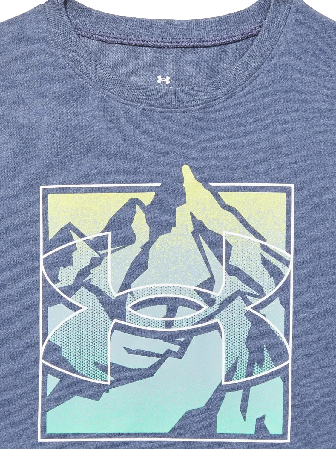 Under Armour Short Sleeve Shirt, Crewneck, Lightweight and Breathable, Outdoor