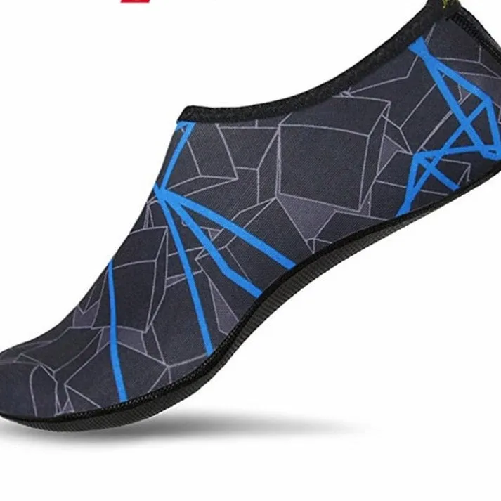 Unisex Swimming Shoes Aqua Beach Socks Big Plus Size Sneaker  Striped Colourful Water Shoes